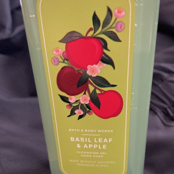 Basil Leaf & Apple Hand Soap - Green - Picture 4 of 4